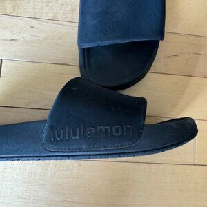 Lululemon Women's Restfeel Slides Size 7
